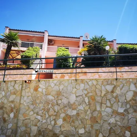 Kefalure Holiday home